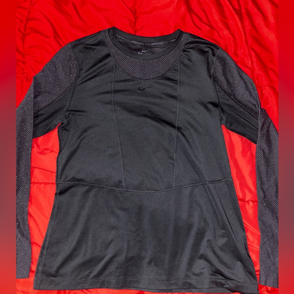 Nike Women's Black Long Sleeve Tee